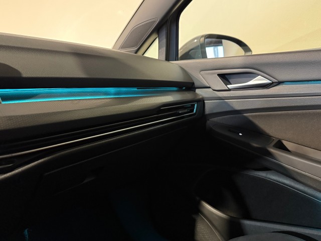 VOLKSWAGEN GOLF 2.0 TDI GTD l IQLED l SFEERVERL l STOEL+STUURVERW l 200PK l , SK Autos, Emmen