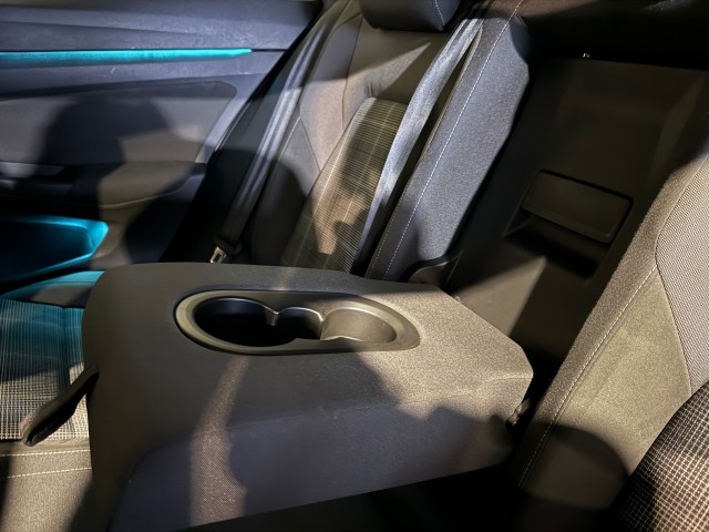 VOLKSWAGEN GOLF 2.0 TDI GTD l IQLED l SFEERVERL l STOEL+STUURVERW l 200PK l , SK Autos, Emmen