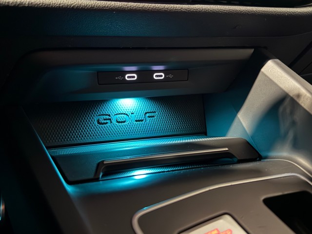 VOLKSWAGEN GOLF 2.0 TDI GTD l IQLED l SFEERVERL l STOEL+STUURVERW l 200PK l , SK Autos, Emmen