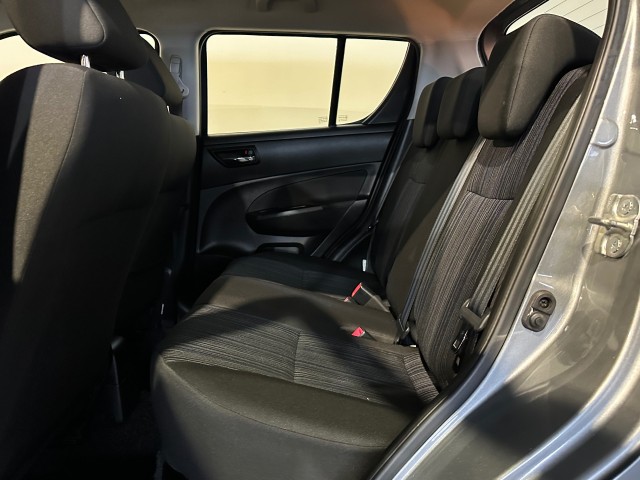 SUZUKI SWIFT 1.2 COMFORT EASSS l NAP l AIRCO l TREKHAAK l 5DRS l STOELVERW l , SK Autos, Emmen