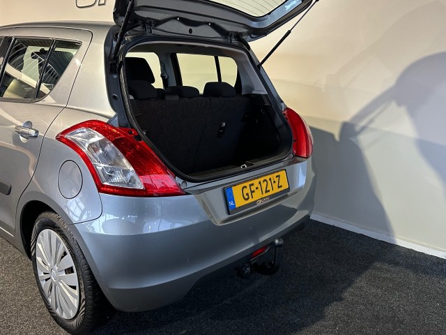 SUZUKI SWIFT 1.2 COMFORT EASSS l NAP l AIRCO l TREKHAAK l 5DRS l STOELVERW l , SK Autos, Emmen
