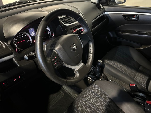 SUZUKI SWIFT 1.2 COMFORT EASSS l NAP l AIRCO l TREKHAAK l 5DRS l STOELVERW l , SK Autos, Emmen