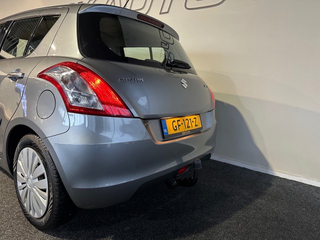 SUZUKI SWIFT 1.2 COMFORT EASSS l NAP l AIRCO l TREKHAAK l 5DRS l STOELVERW l , SK Autos, Emmen