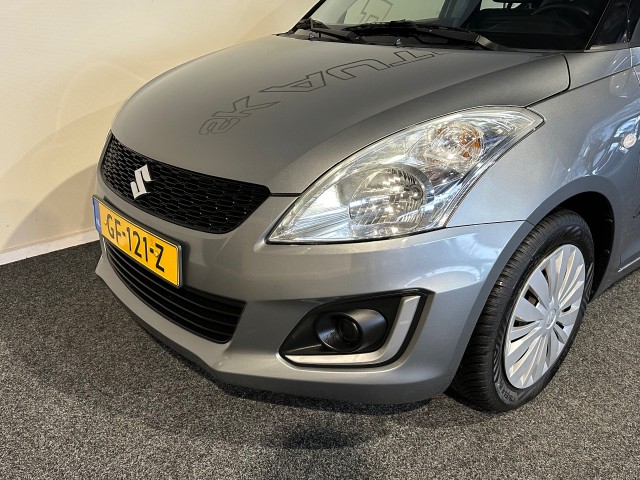 SUZUKI SWIFT 1.2 COMFORT EASSS l NAP l AIRCO l TREKHAAK l 5DRS l STOELVERW l , SK Autos, Emmen