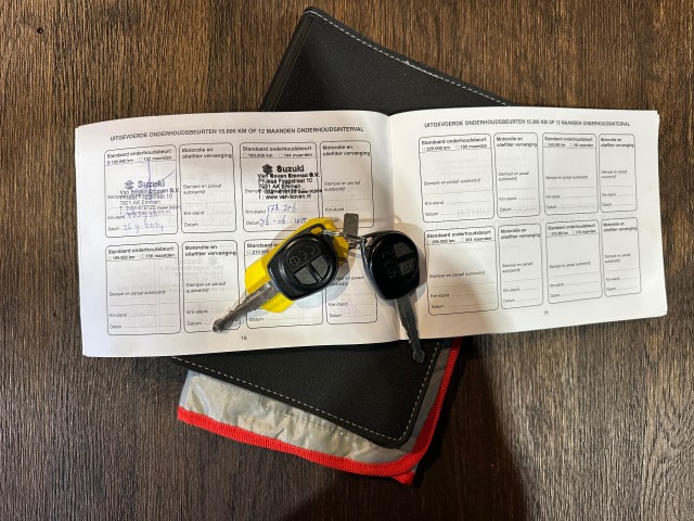 SUZUKI SWIFT 1.2 COMFORT EASSS l NAP l AIRCO l TREKHAAK l 5DRS l STOELVERW l , SK Autos, Emmen