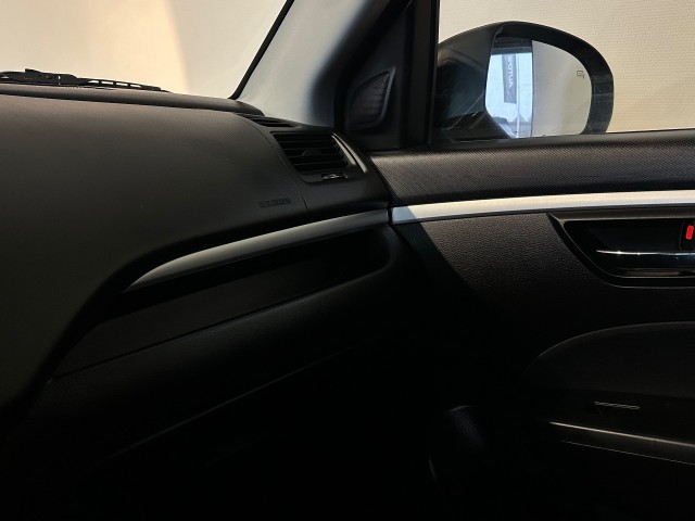 SUZUKI SWIFT 1.2 COMFORT EASSS l NAP l AIRCO l TREKHAAK l 5DRS l STOELVERW l , SK Autos, Emmen