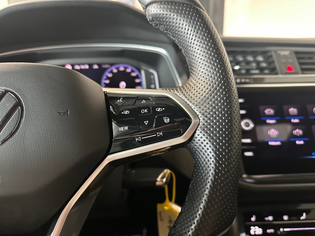 VOLKSWAGEN TIGUAN ALLSPACE 2.0 TSI 4M. HL BUS R l 7PER l HUD l PANO l IQ LIGHT l CARPLAY l STOELVERW l 190PK l , SK Autos, Emmen