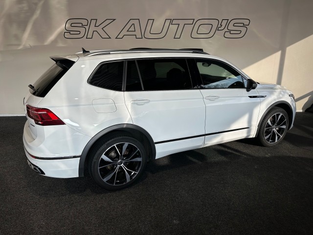 VOLKSWAGEN TIGUAN ALLSPACE 2.0 TSI 4M. HL BUS R l 7PER l HUD l PANO l IQ LIGHT l CARPLAY l STOELVERW l 190PK l , SK Autos, Emmen
