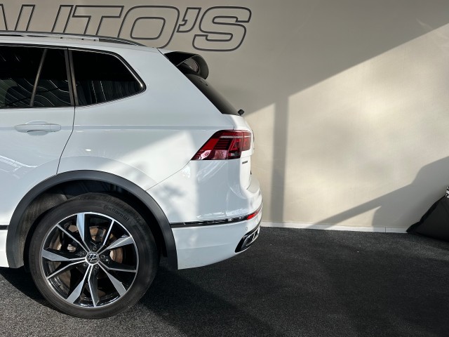 VOLKSWAGEN TIGUAN ALLSPACE 2.0 TSI 4M. HL BUS R l 7PER l HUD l PANO l IQ LIGHT l CARPLAY l STOELVERW l 190PK l , SK Autos, Emmen