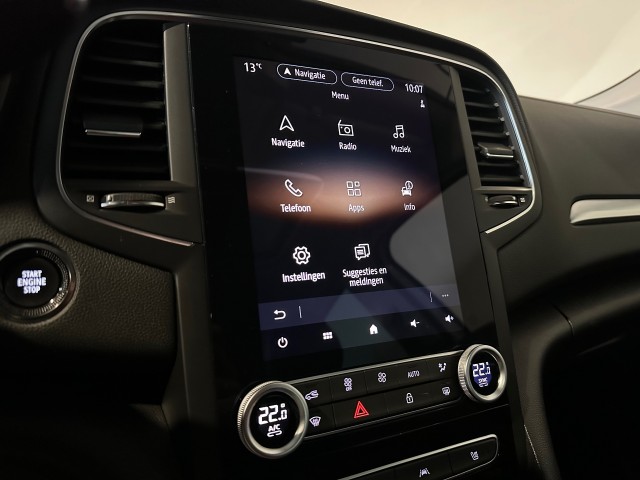 RENAULT MEGANE 1.3 TCE INTENS NAP l PANORAMA l CAMERA l HUD l STOELVERW l , SK Autos, Emmen