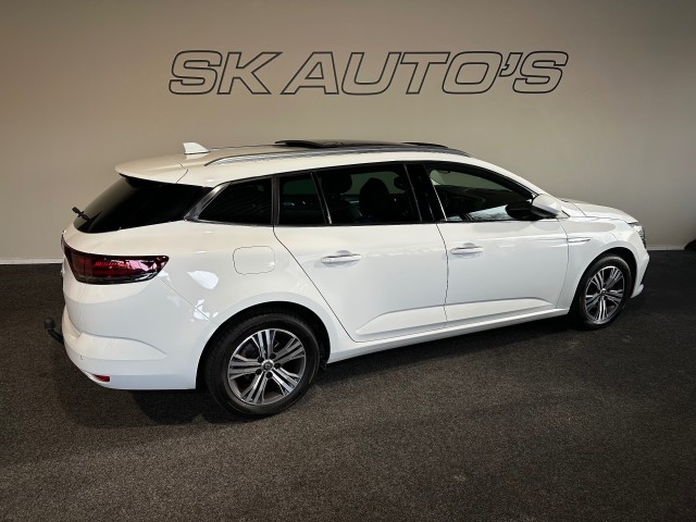 RENAULT MEGANE 1.3 TCE INTENS NAP l PANORAMA l CAMERA l HUD l STOELVERW l , SK Autos, Emmen