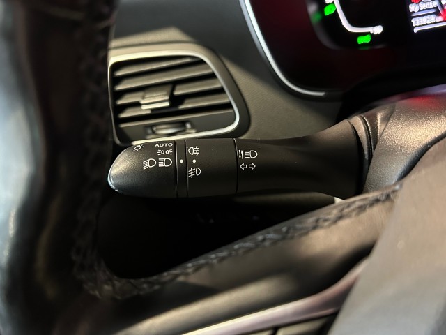 RENAULT MEGANE 1.3 TCE INTENS NAP l PANORAMA l CAMERA l HUD l STOELVERW l , SK Autos, Emmen