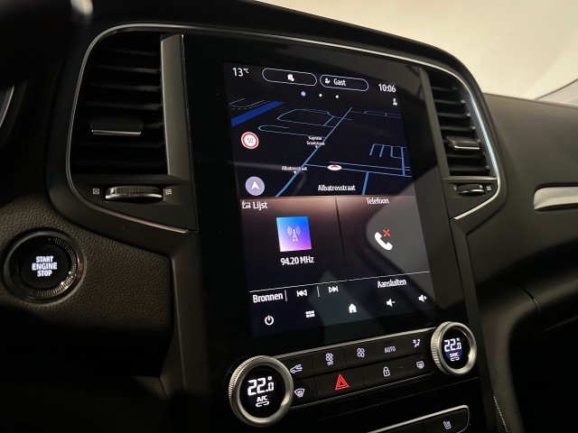RENAULT MEGANE 1.3 TCE INTENS NAP l PANORAMA l CAMERA l HUD l STOELVERW l , SK Autos, Emmen