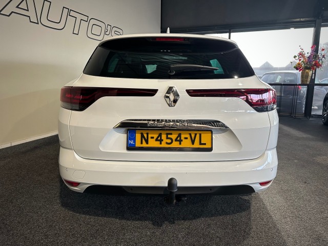 RENAULT MEGANE 1.3 TCE INTENS NAP l PANORAMA l CAMERA l HUD l STOELVERW l , SK Autos, Emmen