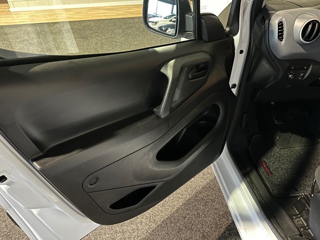 CITROEN BERLINGO 1.6 BLUEHDI 100 CLUB NAP l CRUISE l AIRCO l ELEK RAMEN l l , SK Autos, Emmen