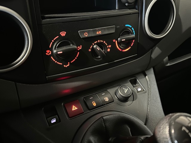 CITROEN BERLINGO 1.6 BLUEHDI 100 CLUB NAP l CRUISE l AIRCO l ELEK RAMEN l l , SK Autos, Emmen