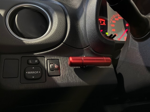 TOYOTA YARIS 1.0 VVT-I ASPIRATION l NAP l CAMERA l CLIMATE l 5DRS l LMV l , SK Autos, Emmen