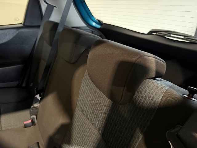 TOYOTA YARIS 1.0 VVT-I ASPIRATION l NAP l CAMERA l CLIMATE l 5DRS l LMV l , SK Autos, Emmen