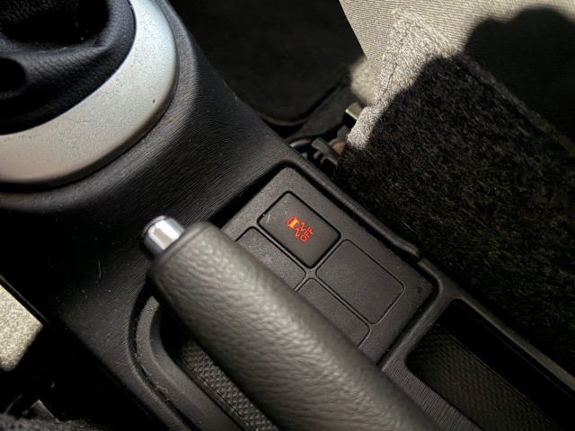 TOYOTA YARIS 1.0 VVT-I ASPIRATION l NAP l CAMERA l CLIMATE l 5DRS l LMV l , SK Autos, Emmen