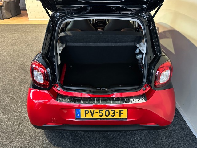 SMART FORFOUR 1.0 PERFECT l NAP l AUTOMAAT l CARPLAY l CLIMA l LMV l , SK Autos, Emmen