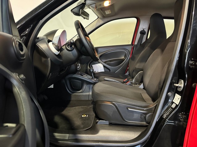 SMART FORFOUR 1.0 PERFECT l NAP l AUTOMAAT l CARPLAY l CLIMA l LMV l , SK Autos, Emmen
