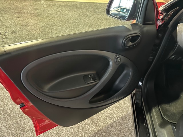 SMART FORFOUR 1.0 PERFECT l NAP l AUTOMAAT l CARPLAY l CLIMA l LMV l , SK Autos, Emmen