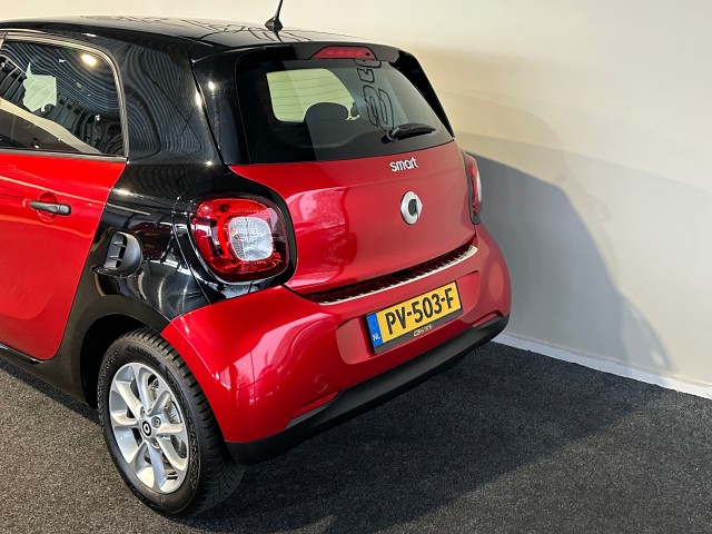 SMART FORFOUR 1.0 PERFECT l NAP l AUTOMAAT l CARPLAY l CLIMA l LMV l , SK Autos, Emmen