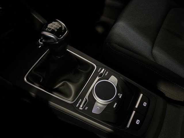 AUDI Q2 30 TFSI BNS EDITION NAP l DIGI DASH l CRUISE l CAMERA l NAVI l , SK Autos, Emmen