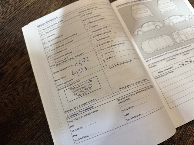 VOLKSWAGEN GOLF 2.0 GTI EDITION l 211PK l CABRIO l LMV l LEDER l NAVI l XENON l UNIEKE KM l , SK Autos, Emmen