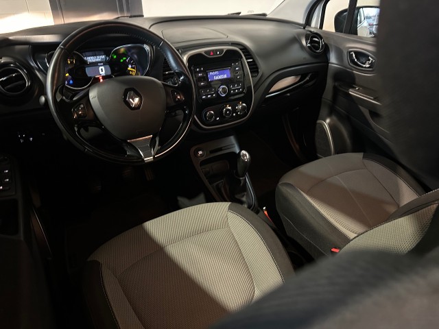 RENAULT CAPTUR 0.9 TCE EXPRESSION l CRUISE l TREKH l AIRCO l KEYLESS l , SK Autos, Emmen