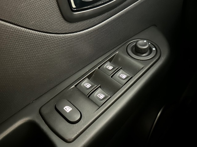 RENAULT CAPTUR 0.9 TCE EXPRESSION l CRUISE l TREKH l AIRCO l KEYLESS l , SK Autos, Emmen