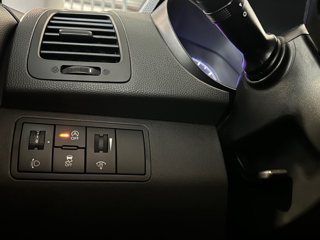 HYUNDAI IX20 1.4I I-VISION l NAP l TREKHAAK l AIRCO l LMV l CRUISE l , SK Autos, Emmen