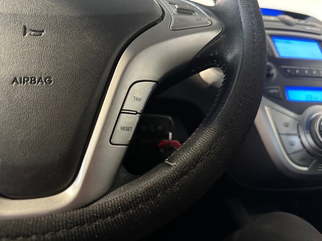 HYUNDAI IX20 1.4I I-VISION l NAP l TREKHAAK l AIRCO l LMV l CRUISE l , SK Autos, Emmen