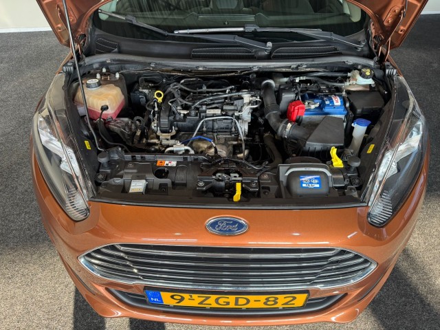 FORD FIESTA 1.0 STYLE NAP l 5DRS l AIRCO l NW DISTRI l ELEK RAMEN l , SK Autos, Emmen