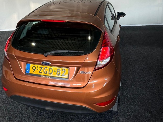 FORD FIESTA 1.0 STYLE NAP l 5DRS l AIRCO l NW DISTRI l ELEK RAMEN l , SK Autos, Emmen