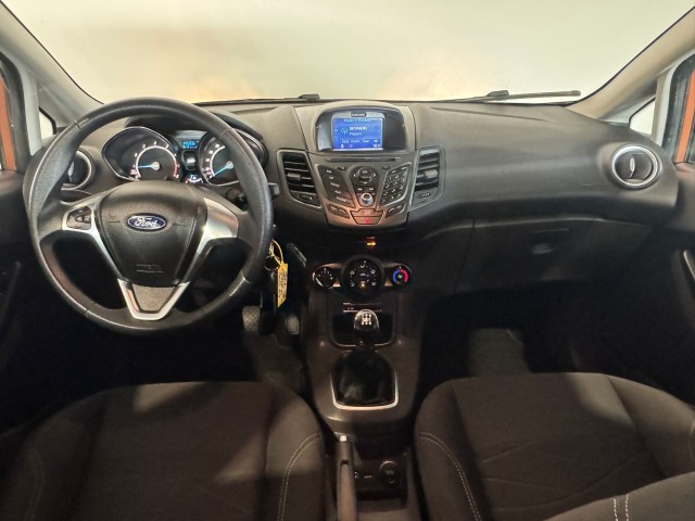 FORD FIESTA 1.0 STYLE NAP l 5DRS l AIRCO l NW DISTRI l ELEK RAMEN l , SK Autos, Emmen