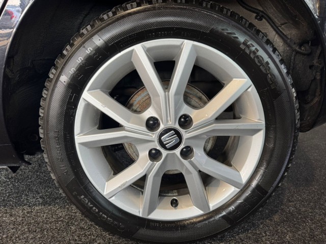 SEAT MII 1.0 SPORT INTENSE l NAP l BLUETOOH l PDC l CRUISE l LMV l AIRCO , SK Autos, Emmen