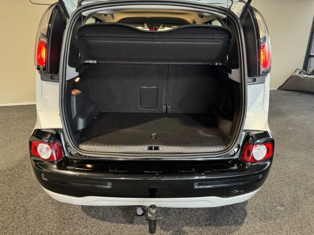 CITROEN C3 1.2 PURET EXCLUSIVE NAP l TREKHAAK l LMV l PDC l CLIMA l , SK Autos, Emmen