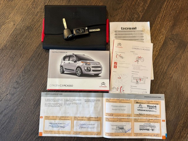 CITROEN C3 1.2 PURET EXCLUSIVE NAP l TREKHAAK l LMV l PDC l CLIMA l , SK Autos, Emmen