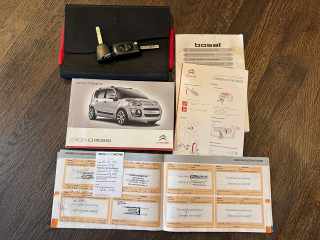 CITROEN C3 1.2 PURET EXCLUSIVE NAP l TREKHAAK l LMV l PDC l CLIMA l , SK Autos, Emmen