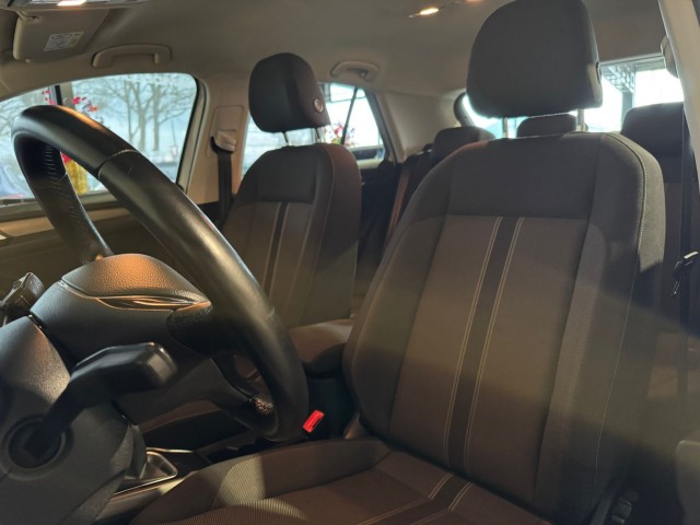 VOLKSWAGEN T-ROC 1.0 TSI STYLE l NAP l ACC l TREKHAAK l CARPLAY l LMV l , SK Autos, Emmen