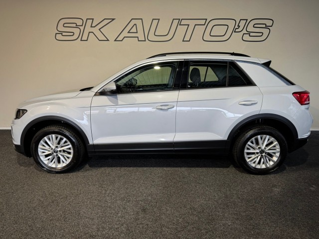 VOLKSWAGEN T-ROC 1.0 TSI STYLE l NAP l ACC l TREKHAAK l CARPLAY l LMV l , SK Autos, Emmen