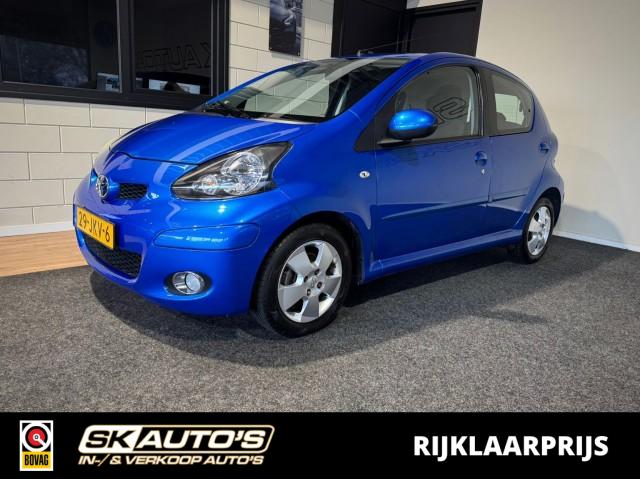 TOYOTA AYGO 1.0-12V DYNAMIC BLUE NAP l 5DRS l LMV l AIRCO l , SK Autos, Emmen