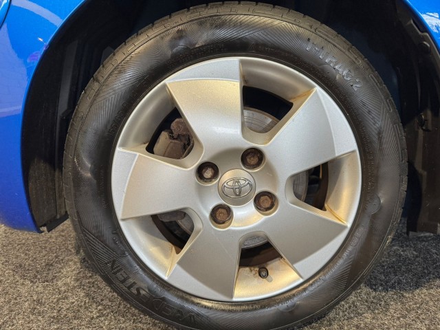 TOYOTA AYGO 1.0-12V DYNAMIC BLUE NAP l 5DRS l LMV l AIRCO l , SK Autos, Emmen