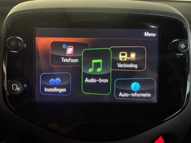 PEUGEOT 108 1.0 E-VTI ACTIVE NAP l 5DRS l AIRCO l BLUETOOTH l ALL IN RIJKLAAR l , SK Autos, Emmen