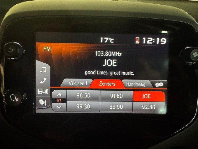 PEUGEOT 108 1.0 E-VTI ACTIVE NAP l 5DRS l AIRCO l BLUETOOTH l ALL IN RIJKLAAR l , SK Autos, Emmen