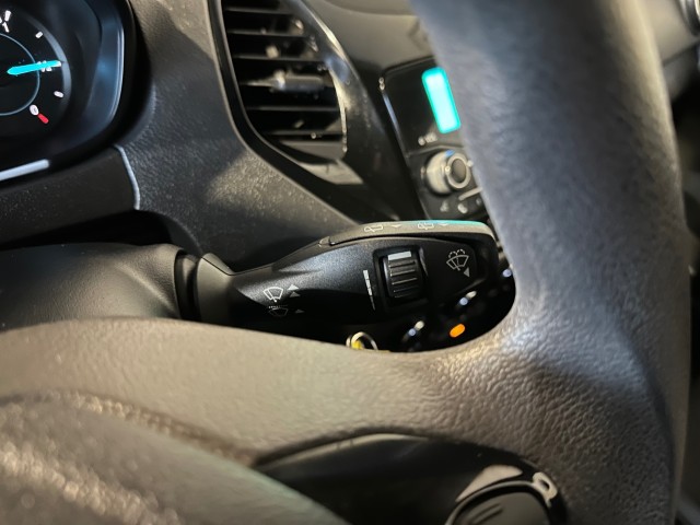 FORD KA 1.2 TREND ULTIMATE l NAP l STOELVERW l BLUETOOTH l AIRCO l , SK Autos, Emmen