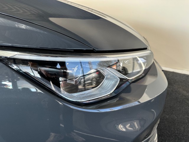 VOLKSWAGEN GOLF 1.0 TSI LIFE BNS l NAP l ACC l CARPLAY l ERGO STOELEN l LED l CLIMA l , SK Autos, Emmen