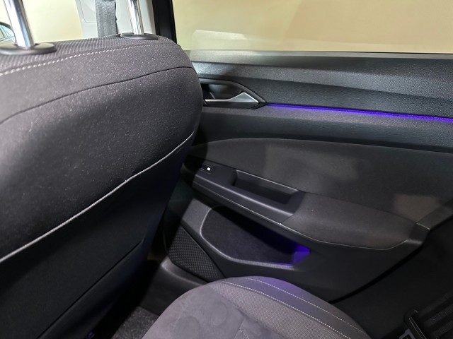 VOLKSWAGEN GOLF 1.0 TSI LIFE BNS l NAP l ACC l CARPLAY l ERGO STOELEN l LED l CLIMA l , SK Autos, Emmen