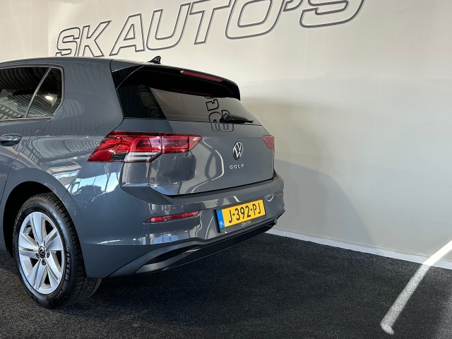 VOLKSWAGEN GOLF 1.0 TSI LIFE BNS l NAP l ACC l CARPLAY l ERGO STOELEN l LED l CLIMA l , SK Autos, Emmen